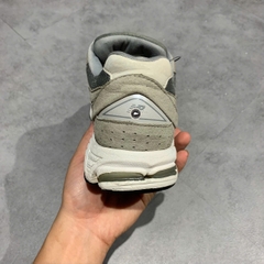 NEW BALANCE 2002R M2002RST SIZE 44 GIÀY 2HAND CHÍNH HÃNG PVN19861