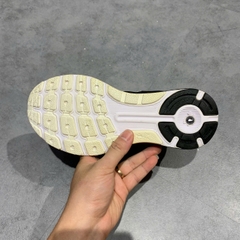 UNDER ARMOUR CHARGED BANDIT 4 3020357-001 SIZE 38 GIÀY 2HAND CHÍNH HÃNG PVN20209