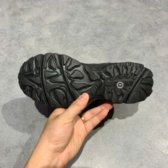 NEW BALANCE 703 TRIPLE BLACK WL703CB SIZE 37 GIÀY 2HAND CHÍNH HÃNG PVN20134