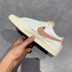 NIKE BLAZER LOW ’77 WHITE ROSE DC4769-109 SIZE 37.5 GIÀY 2HAND CHÍNH HÃNG PVN20232