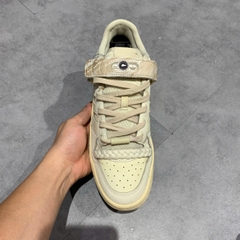 ADIDAS FORUM LOW ‘CREAM BROWN’ GY6983 SIZE 42 2/3 GIÀY 2HAND CHÍNH HÃNG PVN20058