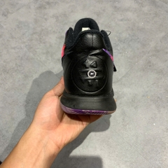 NIKE KYRIE FLYTRAP 3 EP ‘FIERCE PURPLE’ CD0191-006 SIZE 43 GIÀY 2HAND CHÍNH HÃNG PVN20111