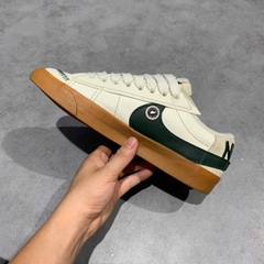 NIKE BLAZER LOW ’77 JUMBO ‘SAIL / PRO GREEN / GUM’ DR9865-101 SIZE 43 GIÀY 2HAND CHÍNH HÃNG PVN20014