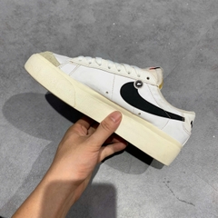 NIKE BLAZER LOW PLATFORM WHITE/BLACK DJ0292-101 SIZE 38.5 GIÀY 2HAND CHÍNH HÃNG PVN20212