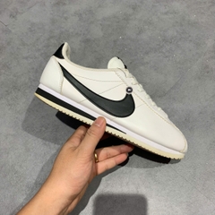 NIKE CLASSIC CORTEZ “WHITE / BLACK” 807471-101 SIZE 40 GIÀY 2HAND CHÍNH HÃNG PVN19943