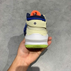 NIKE TEAM HUSTLE D10 FLYEASE “WHITE MULTI-COLOR” FB1395-101 SIZE 40 GIÀY 2HAND CHÍNH HÃNG PVN20089