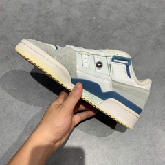 ADIDAS FORUM EXHIBIT LOW “WHITE / SKY TINT / CREAM WHITE” GW6348 SIZE 40 2/3 GIÀY 2HAND CHÍNH HÃNG PVN20093