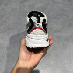 New Balance 530 ‘White Silver Red’ – MR530SA SIZE 40 Giày 2hand chính hãng PVN20300