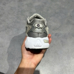 NEW BALANCE 725 ‘GREY’ ML725P SIZE 41.5 GIÀY 2HAND CHÍNH HÃNG PVN20326