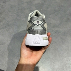 NEW BALANCE 725 ‘GREY’ ML725P SIZE 40 GIÀY 2HAND CHÍNH HÃNG PVN20361