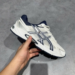 ASICS GEL-170 TR ‘WHITE / NAVY’ 1023A054 SIZE 42 GIÀY 2HAND CHÍNH HÃNG PVN20296