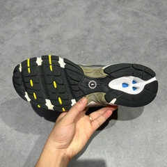 NEW BALANCE 530 'SILVER YELLOW' MR530SC SIZE 44.5 GIÀY 2HAND CHÍNH HÃNG PVN20305