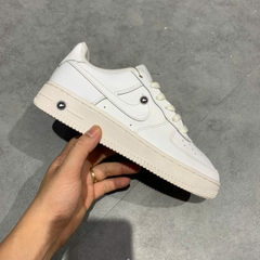 NIKE AIR FORCE 1 LOW LE GS 'TRIPLE WHITE' DH2920 111 SIZE 37.5 GIÀY 2HAND CHÍNH HÃNG PVN20688