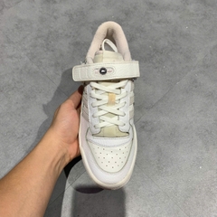 ADIDAS FORUM LOW CITY J 'WHITE ALMOST PINK' GY8369 SIZE 37 1/3 GIÀY 2HAND CHÍNH HÃNG PVN20832