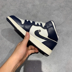 NIKE AIR JORDAN 1 MID GS OBSIDIAN WHITE METALLIC GOLD 554725-174 SIZE 37.5 GIÀY 2HAND CHÍNH HÃNG PVN20742