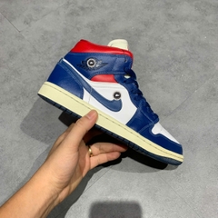 NIKE AIR JORDAN 1 MID WHITE/FRENCH BLUE/GYM RED BQ6472 146 SIZE 38.5 GIÀY 2HAND CHÍNH HÃNG PVN20802