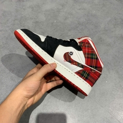 NIKE AIR JORDAN 1 MID WHITE PLAID (GS) 554725 607 SIZE 38.5 GIÀY 2HAND CHÍNH HÃNG PVN20801