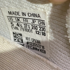 ADIDAS YEEZY BOOST 350 V2 CREAM WHITE CP9366 SIZE 37 1/3 GIÀY 2HAND CHÍNH HÃNG PVN20977