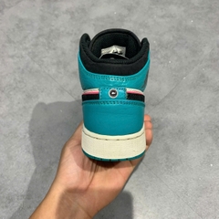 AIR JORDAN 1 MID SE GS 'SOUTH BEACH' BQ6931-306 SIZE 36 GIÀY 2HAND CHÍNH HÃNG PVN20744