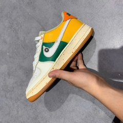 NIKE AIR FORCE 1 LV8 'FRUIT BASKET' DQ5085-111 SIZE 37.5 GIÀY 2HAND CHÍNH HÃNG PVN20794
