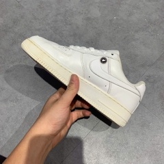 NIKE AIR FORCE 1 '07 NỮ TRẮNG DD8959 100 SIZE 38.5 GIÀY 2HAND CHÍNH HÃNG PVN20703