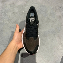 NIKE AIR ZOOM WINFLO 8 'BLACK WHITE' CW3421 005 SIZE 36.5 GIÀY 2HAND CHÍNH HÃNG PVN20842