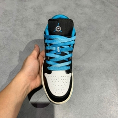NIKE AIR JORDAN 1 LOW SE GS LASER BLUE CT1564 004 SIZE 37.5 GIÀY 2HAND CHÍNH HÃNG PVN20775