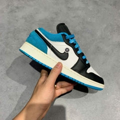 NIKE AIR JORDAN 1 LOW SE GS LASER BLUE CT1564 004 SIZE 37.5 GIÀY 2HAND CHÍNH HÃNG PVN20775