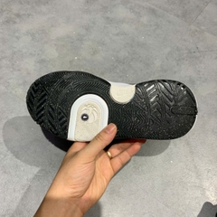 NIKE TEAM HUSTLE D 11 DV8996 004 SIZE 37.5 GIÀY 2HAND CHÍNH HÃNG PVN20849