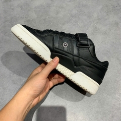 ADIDAS ORIGINALS FORUM LO 'BLACK WHITE' CG7135 SIZE 42 GIÀY 2HAND CHÍNH HÃNG PVN20498