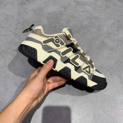 FILA FUSION Barricade Sneakers Grey Tan T12M433207FSA SIZE 42 GIÀY 2HAND CHÍNH HÃNG PVN20432