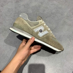 New Balance 574 Core Grey ML574EVG SIZE 42 GIÀY 2HAND CHÍNH HÃNG PVN20984