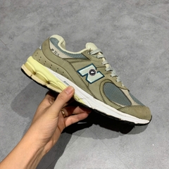 New Balance 2002R 'Grey Mallard Blue' M2002RNA SIZE 42.5 GIÀY 2HAND CHÍNH HÃNG PVN20985
