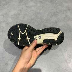 NEW BALANCE 2002R PIGMENT ML2002RD SIZE 42 GIÀY 2HAND CHÍNH HÃNG PVN21041