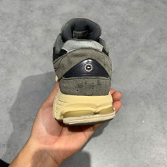 New Balance 2002R Black Dark Grey Phantom M2002RHO SIZE 42 GIÀY 2HAND CHÍNH HÃNG PVN21013
