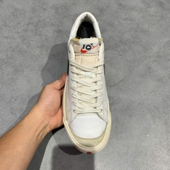 NIKE BLAZER LOW '77 VINTAGE 'WHITE BLACK' DA6364 101 SIZE 42.5 GIÀY 2HAND CHÍNH HÃNG PVN20416