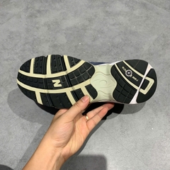 NEW BALANCE 725 'NAVY' ML725Q SIZE 42 GIÀY 2HAND CHÍNH HÃNG PVN20990