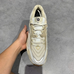 New Balance 725 Bone Metallic Silver ML725T SIZE 43 GIÀY 2HAND CHÍNH HÃNG PVN21026