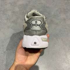 New Balance 725 Grey ML725P SIZE 40 GIÀY 2HAND CHÍNH HÃNG PVN20988