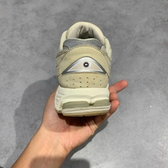 New Balance 2002R Calm Taupe M2002RCC SIZE 40 GIÀY 2HAND CHÍNH HÃNG 21011