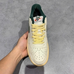 NIKE COURT VISION LOW 'SAIL PRO GREEN OPTI YELLOW' FD0320 133 SIZE 40 GIÀY 2HAND CHÍNH HÃNG PVN20472