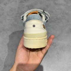 ADIDAS FORUM LOW BLUE CLOUD WHITE HQ6334 SIZE 40 2/3 GIÀY 2HAND CHÍNH HÃNG PVN20606