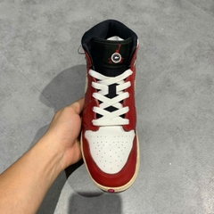 AIR JORDAN 1 MID 'GYM RED BLACK WHITE' 554725 605 SIZE 40 GIÀY 2HAND CHÍNH HÃNG PVN20616