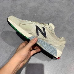 NEW BALANCE 860V2 'BEIGE GREEN RED' ML860XG SIZE 41.5 GIÀY 2HAND CHÍNH HÃNG  PVN21004