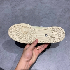 ADIDAS FORUM LOW CARTOON TREFOIL GX2181 SIZE 41 1/3 GIÀY 2HAND CHÍNH HÃNG PVN21123