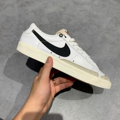 Nike Blazer Low '77 Vintage 'White Black' DA6364 101 SIZE 42 GIÀY 2HAND CHÍNH HÃNG PVN21255