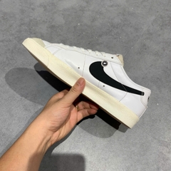 Nike Blazer Low '77 Vintage 'White Black' DA6364 101 SIZE 42 GIÀY 2HAND CHÍNH HÃNG PVN21255