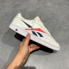 Reebok Club C 85 MU ‘White Scarlett Red Navy’ EH0640 SIZE 42.5 GIÀY 2HAND CHÍNH HÃNG PVN21159