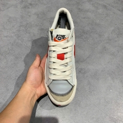 Nike Blazer Low '77 Jumbo White University Red DQ8769 100 SIZE 42.5 GIÀY 2HAND CHÍNH HÃNG PVN21107