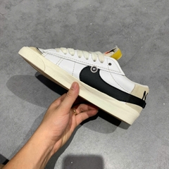 NIKE BLAZER LOW '77 JUMBO "WHITE BLACK SAIL" DN2158 101 SIZE 42 GIÀY 2HAND CHÍNH HÃNG PVN21131